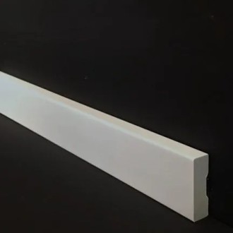 Rechte plint hardhout 12x55mm zonder kabelgoot